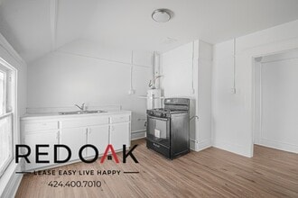 615 S Soto St in Los Angeles, CA - Foto de edificio - Building Photo