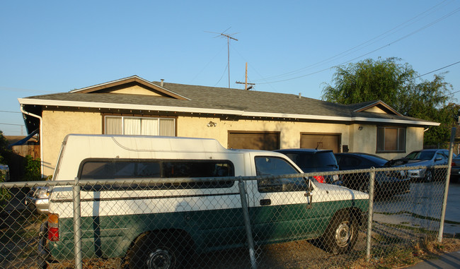 451-453 S Capitol Ave in San Jose, CA - Building Photo - Building Photo