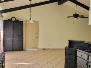 43A N Coria St in Brownsville, TX - Foto de edificio - Building Photo