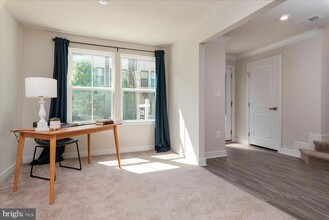 2841 Toles Park Dr in Hillcrest Heights, MD - Building Photo - Building Photo