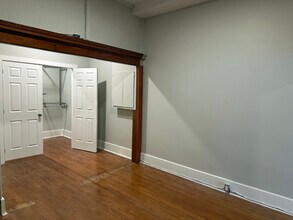 88 Ontario St, Unit 4 in Stratford, ON - Building Photo - Building Photo