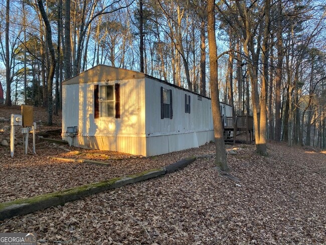 property at 497 N 5th Ave