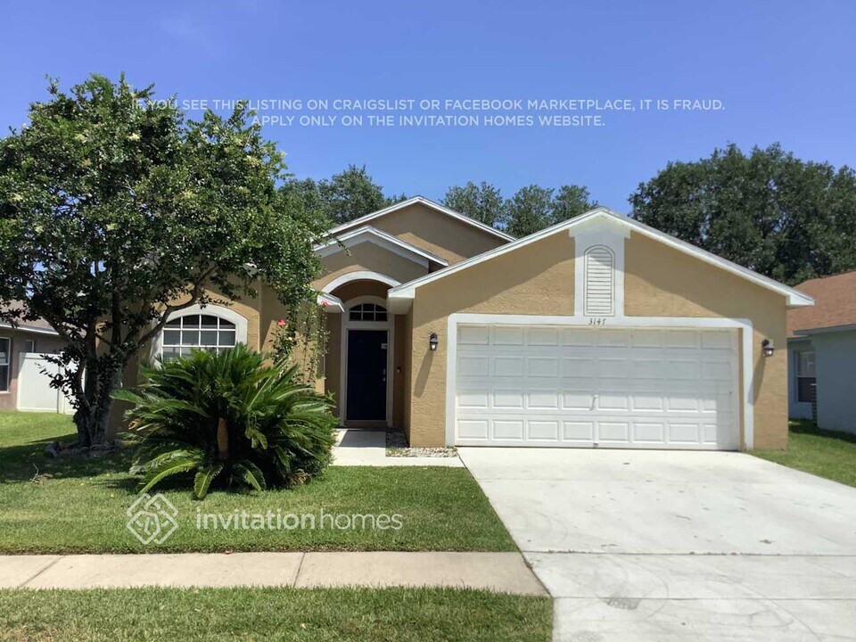 3147 Beaver Pond Trail in Valrico, FL - Building Photo