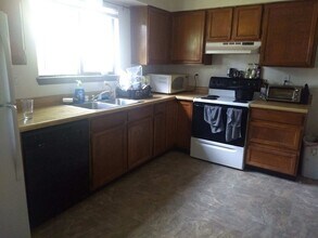 1183 Magnolia St, Unit 1183 Magnilia St. Apt. B in Colorado Springs, CO - Building Photo - Building Photo