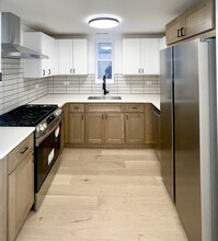 3006 N Troy St, Unit Garden in Chicago, IL - Building Photo - Building Photo