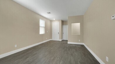 8310 S Brilliant Ruby Ct in Las Vegas, NV - Building Photo - Building Photo
