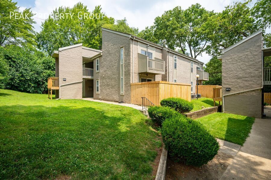 975 Quay Ave in Columbus, OH - Building Photo