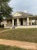 1418 7th St in Tuscaloosa, AL - Building Photo