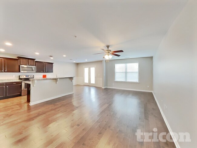 4009 Commons Dr in Spring Hill, TN - Building Photo - Building Photo