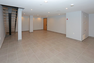 15 Cedar St in Brooklyn, NY - Building Photo - Interior Photo