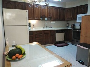 9249 John F. Kennedy Blvd in North Bergen, NJ - Building Photo - Building Photo