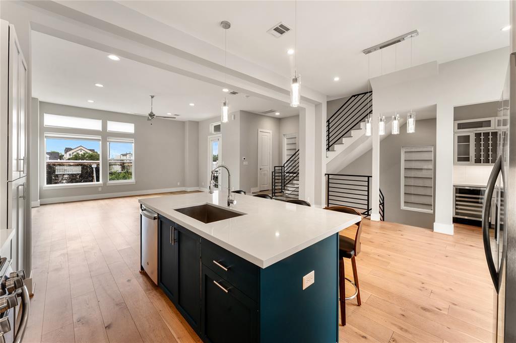1033 Roberts St in Houston, TX - Building Photo