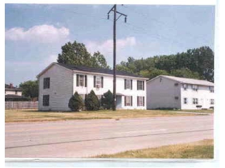 2284 Bowden St in Oshkosh, WI - Building Photo