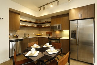 Gunbarrel Center in Boulder, CO - Building Photo - Interior Photo