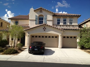 7204 Mountain Den Ave in Las Vegas, NV - Building Photo - Building Photo