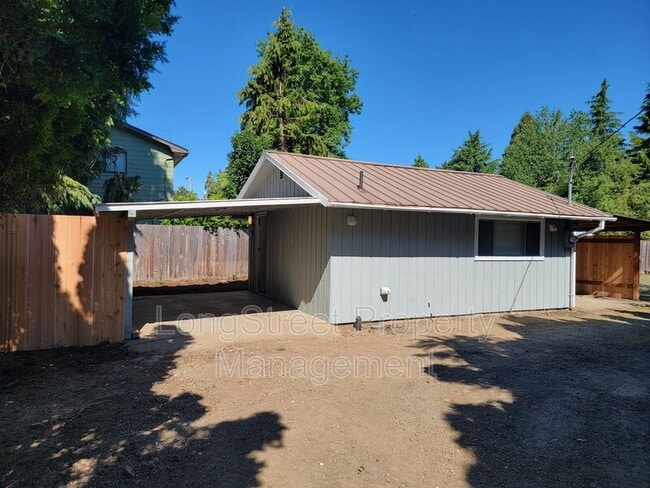 1140 SW Stamm Pl in Corvallis, OR - Building Photo - Building Photo