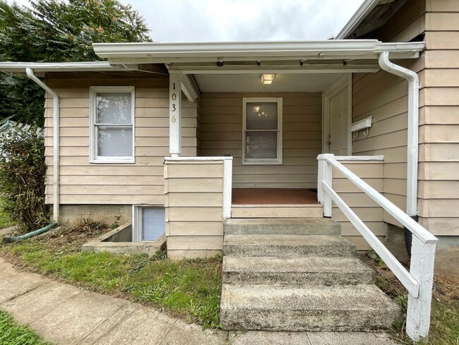1036 N Shaver St in Portland, OR - Building Photo - Building Photo