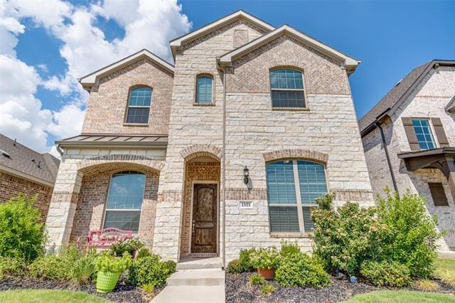 property at 1521 Buckeye Trl