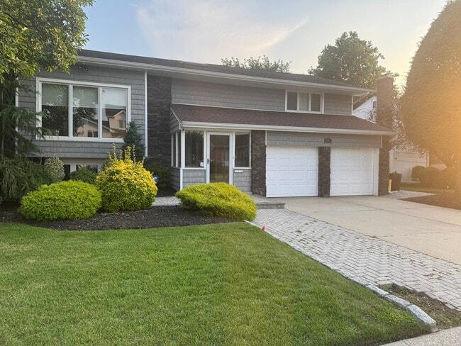 property at 14 Glenn Dr