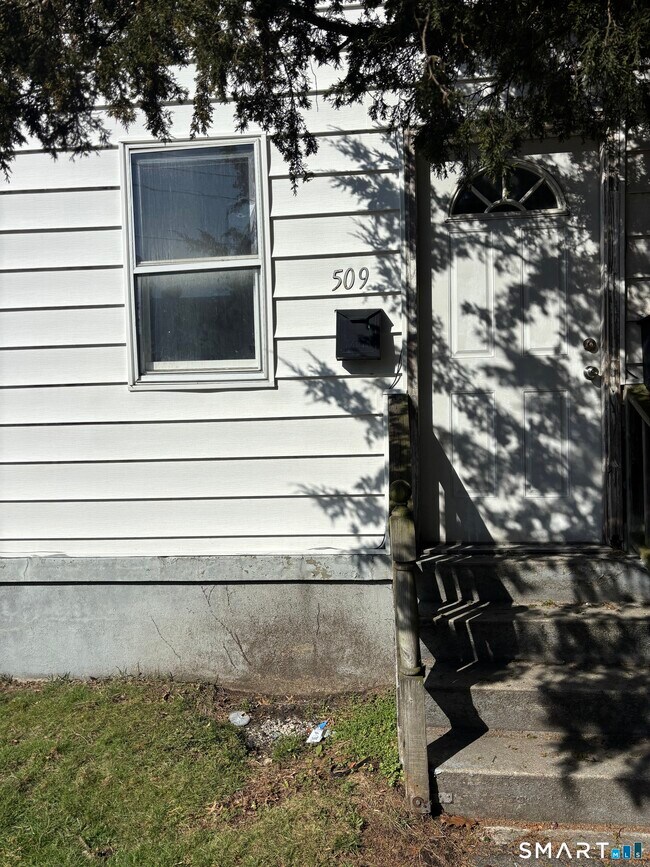 509 Ogden St in Bridgeport, CT - Building Photo - Building Photo
