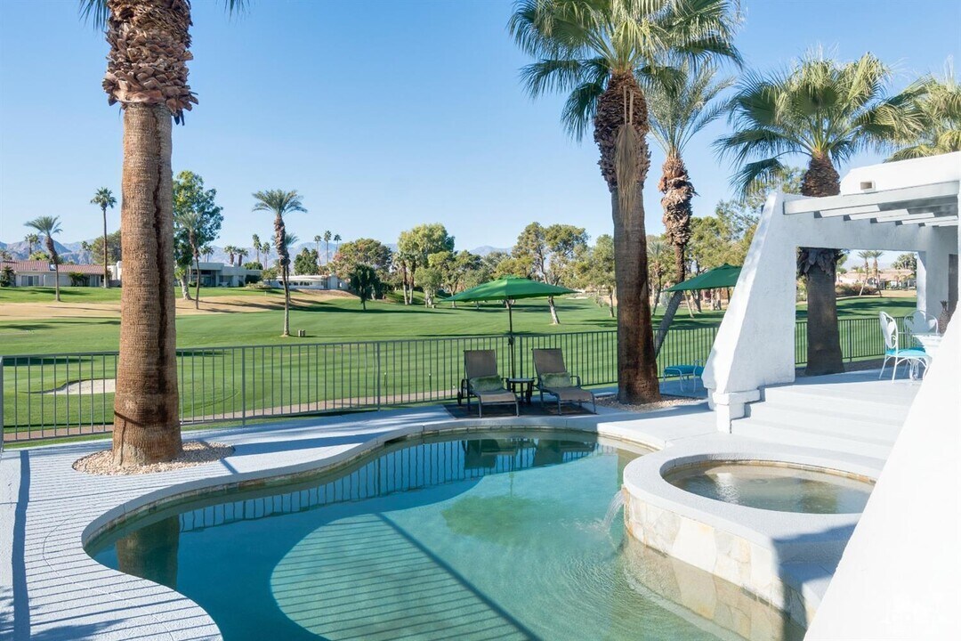 42655 Delhi Pl in Bermuda Dunes, CA - Building Photo