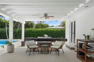 7825 SW 72nd Ave in Miami, FL - Building Photo - Building Photo