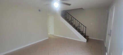 7848 N Coronet Ct in New Orleans, LA - Building Photo - Building Photo