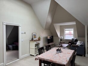 30 Halsey St in Providence, RI - Building Photo - Building Photo