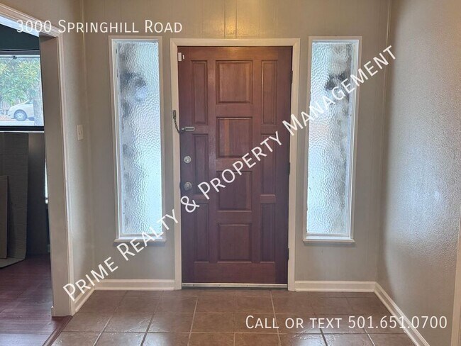 3000 Springhill Rd in Bryant, AR - Foto de edificio - Building Photo