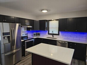 8512 N Pomona Ave in Kansas City, MO - Building Photo - Building Photo