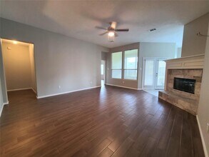 18818 Harbor Key Cir in Houston, TX - Building Photo - Building Photo