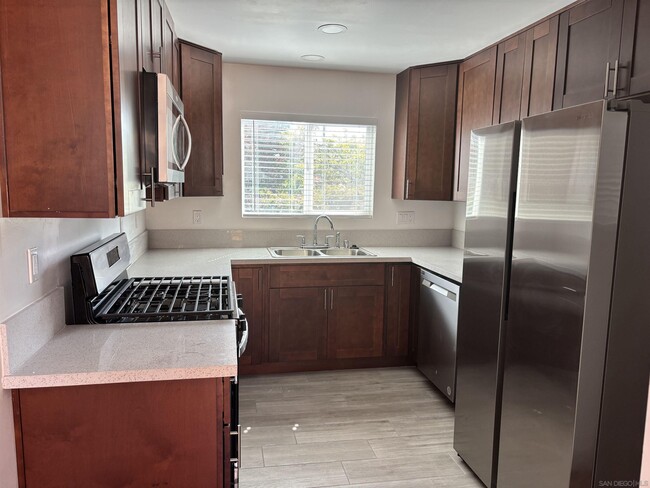 property at 2987 Buena Vista Ave