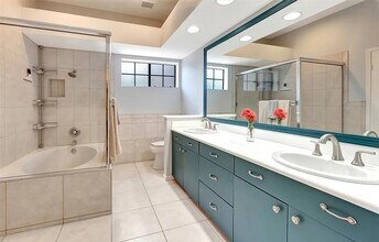 20122 Bayfront Ln in Huntington Beach, CA - Building Photo - Building Photo