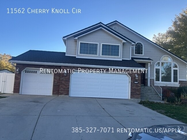 11562 Cherry Knoll Cir in Sandy, UT - Building Photo - Building Photo