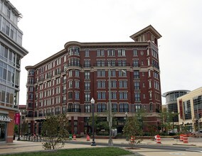 Kenyan Square Condominiums in Washington, DC - Building Photo - Building Photo