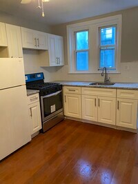 742 Carpenter St, Unit 3rd Floor photo'