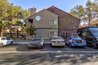 5058 S Rainbow Blvd in Las Vegas, NV - Building Photo - Building Photo