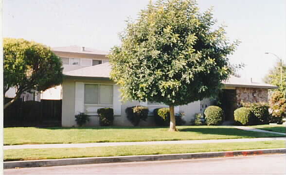 1301 Castlemont Ave in San Jose, CA - Building Photo - Building Photo