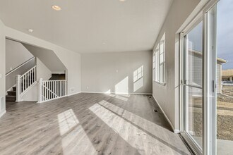 6842 S Uriah St in Aurora, CO - Building Photo - Building Photo