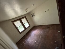 1422 N 54th St in East St. Louis, IL - Building Photo