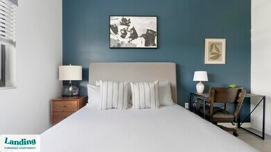 7301 Lake Bank Lp, Unit C3-305 in Ft. Myers, FL - Building Photo - Building Photo