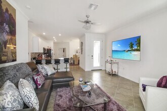 9937 Haze Dr in Venice, FL - Building Photo - Building Photo