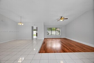 9400 SW 120th Ave in Miami, FL - Building Photo - Building Photo