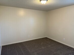 4409 Bruhin Rd in Knoxville, TN - Building Photo - Building Photo