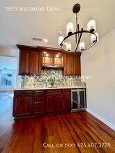 1623 Westmont Dr in Los Angeles, CA - Building Photo - Building Photo