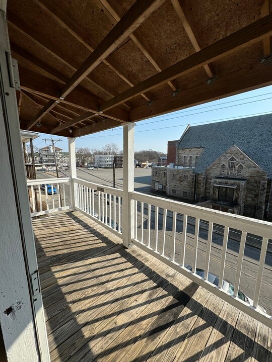 518 Privilege St, Unit APT #3 in Woonsocket, RI - Building Photo