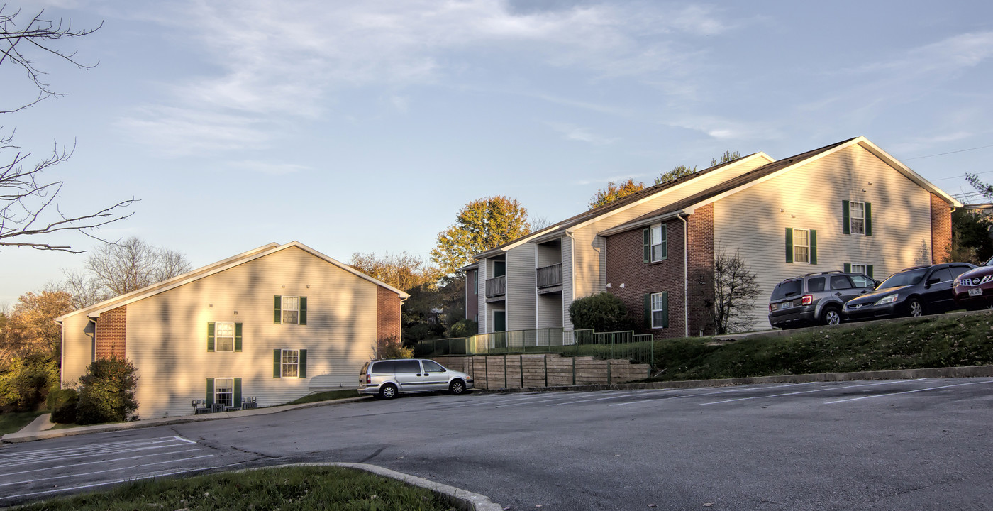 Sanctuary Apartments in Winchester, KY - Building Photo