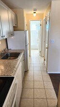 918 S Logan St, Unit 305 in Denver, CO - Foto de edificio - Building Photo