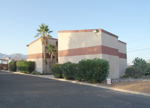 Sunblossom Apartments in Tucson, AZ - Building Photo - Building Photo