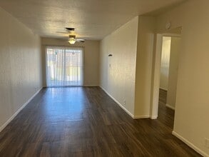 8443 E Coronado Rd in Scottsdale, AZ - Building Photo - Building Photo